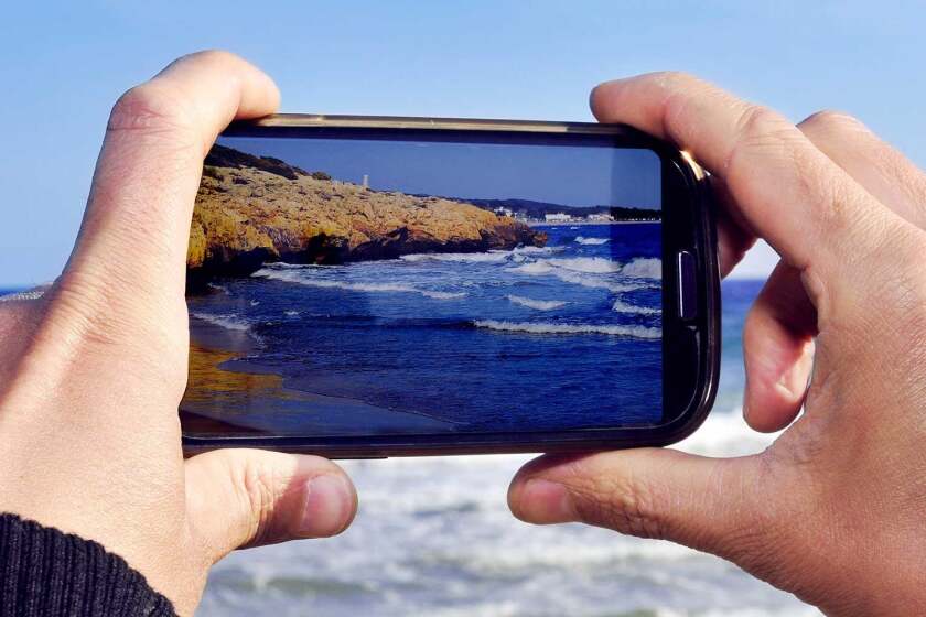How to shoot stunning photos with your phone