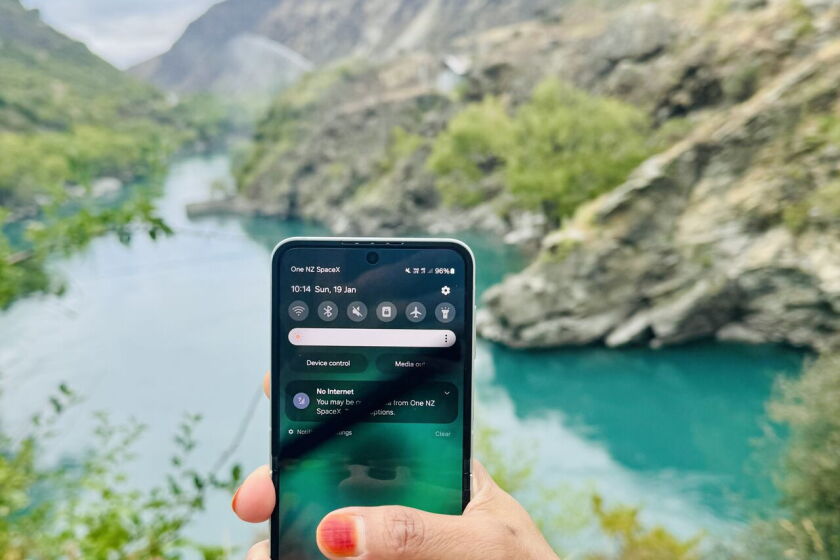 Using Satellite Text messaging in remote New Zealand.