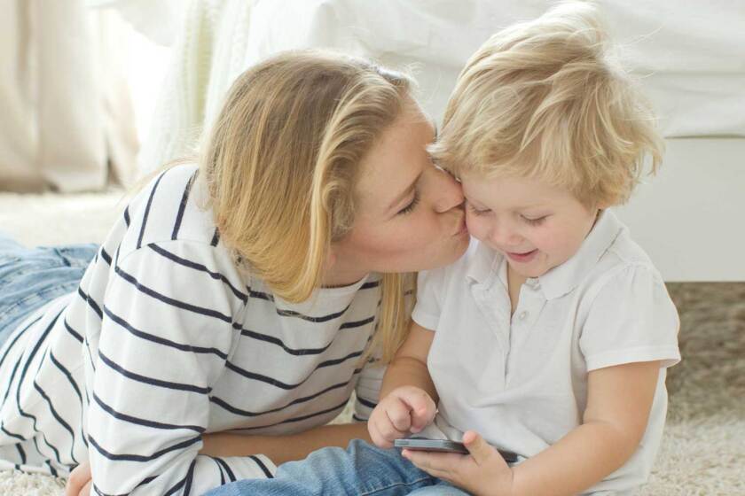 Vodafone pioneers new maternity policy