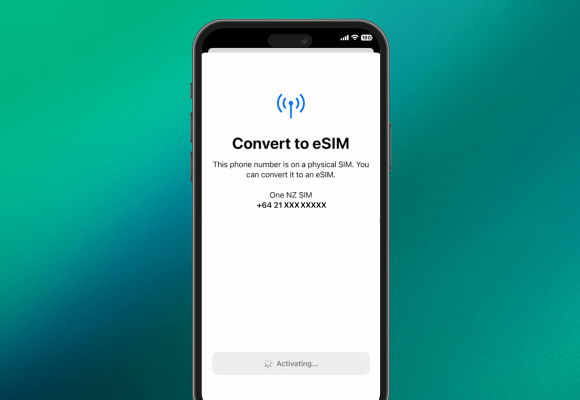 Step 4 of eSIM Quick Transfer on Apple on your current iPhone or iPad.